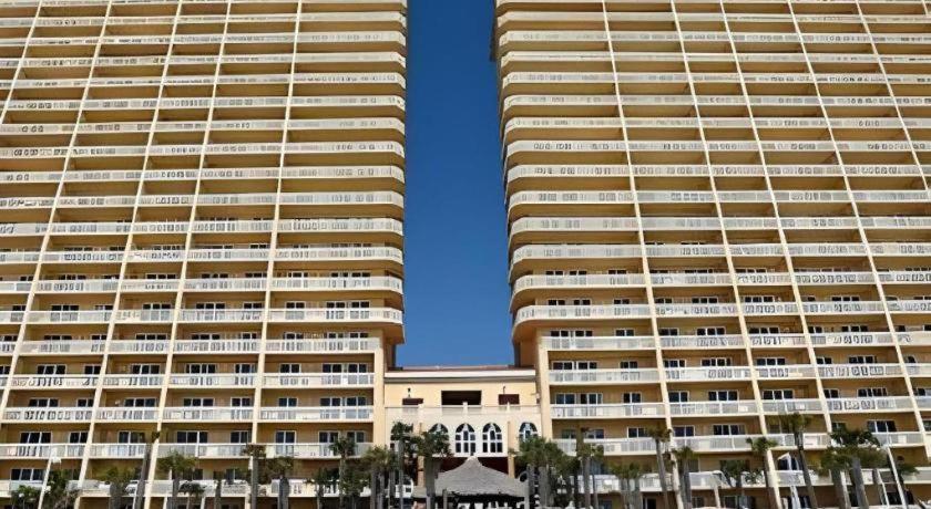 Sterling Resorts -Calypso Resorts And Towers Panama City Beach Exterior photo